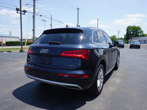 Used 2020 Audi Q5 2.0T Premium AWD/4WD image 5