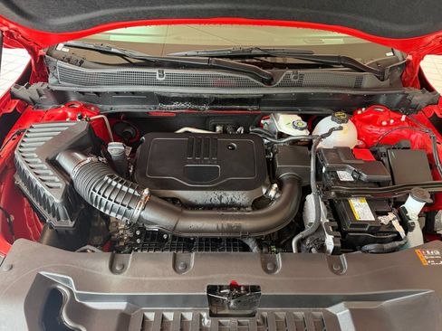 Used 2025 Chevrolet Blazer LT FWD image 27