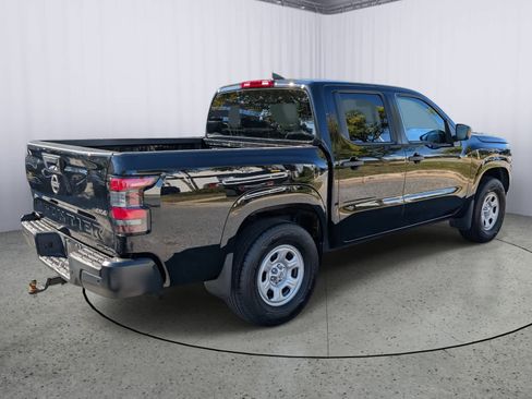 Used 2022 Nissan Frontier S w/ Technology Package image 3