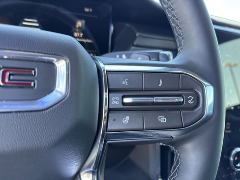 New 2026 GMC Acadia Elevation w/ Elevation Premium Package image 20