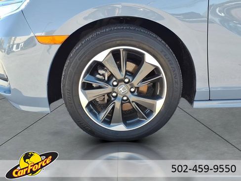 Used 2023 Honda Odyssey Elite image 14