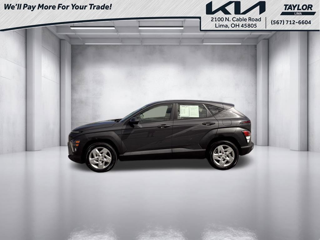 Used 2024 Hyundai Kona SE FWD image 3