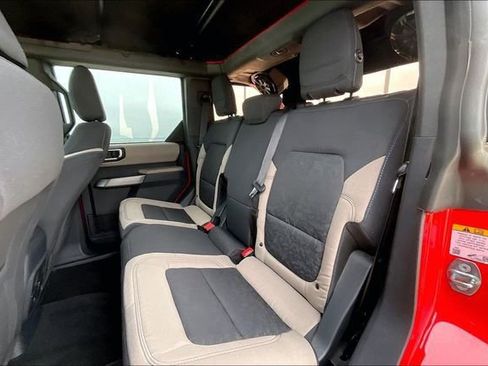 Used 2022 Ford Bronco Wildtrak image 26