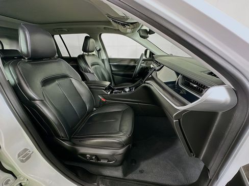 Used 2022 Jeep Grand Cherokee Limited 4xe AWD/4WD image 33