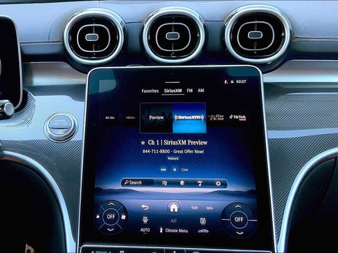 New 2025 Mercedes-Benz C 300 4MATIC Sedan image 9