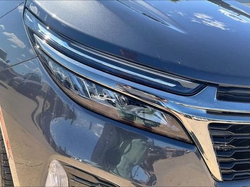 Used 2022 Chevrolet Equinox RS w/ RS Leather Package AWD/4WD image 32