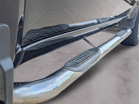 Used 2022 Chevrolet Silverado 1500 LT w/ Z71 Off-Road Package image 12