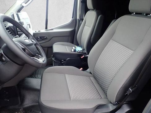 New 2026 Ford Transit 250 148 High Roof AWD image 10