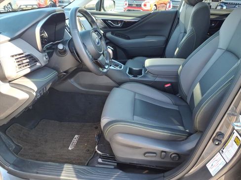 Used 2024 Subaru Outback Onyx Edition image 5