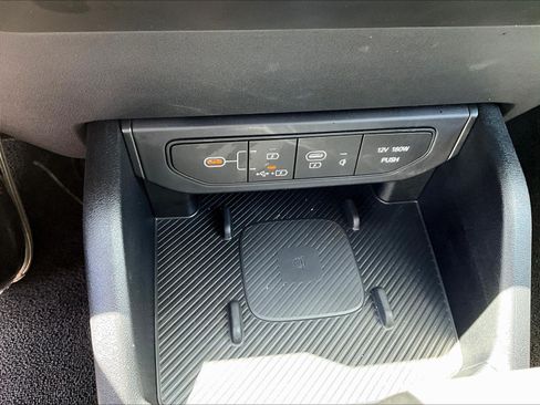 Used 2025 Kia K4 EX FWD image 16