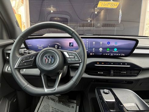 Used 2025 Buick Enclave Sport Touring w/ Power Package image 27