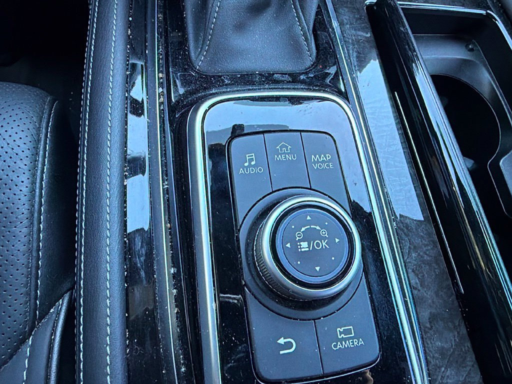Used 2024 INFINITI QX80 Sensory AWD/4WD image 14