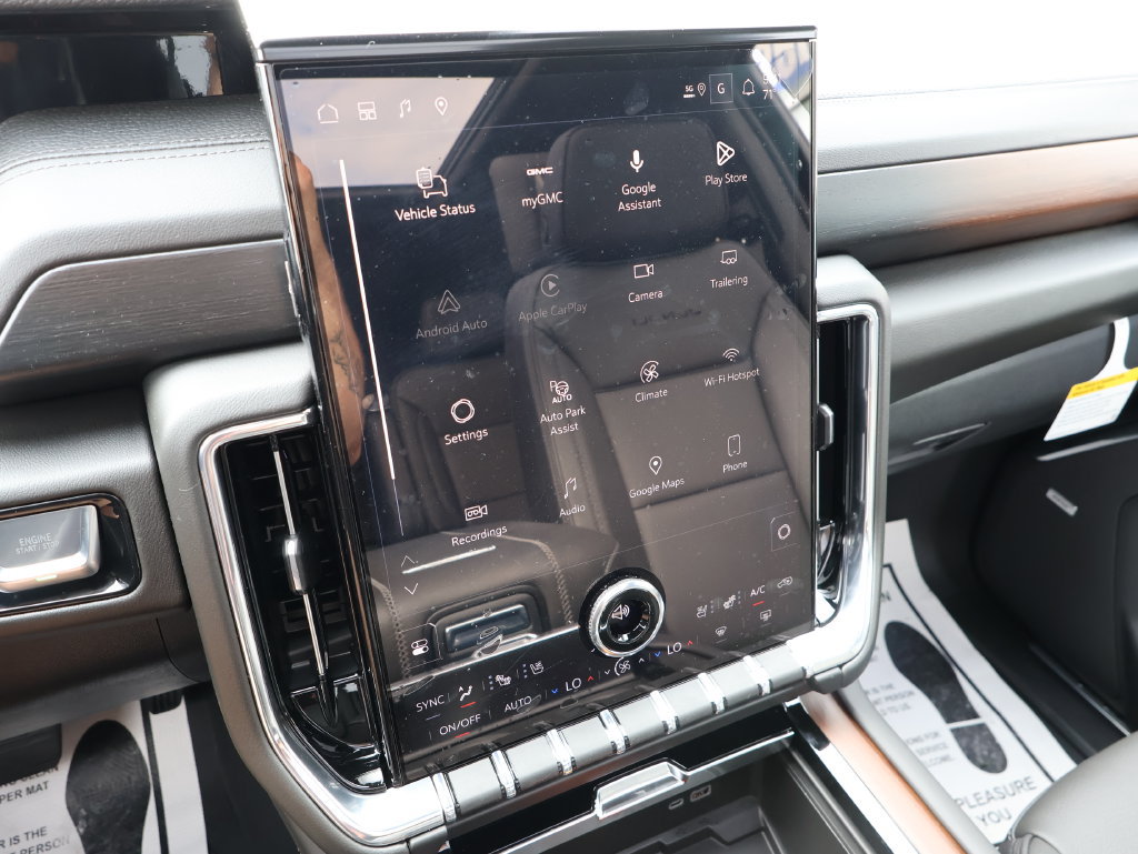 New 2026 GMC Yukon Denali w/ Advanced Technology Package AWD/4WD image 23