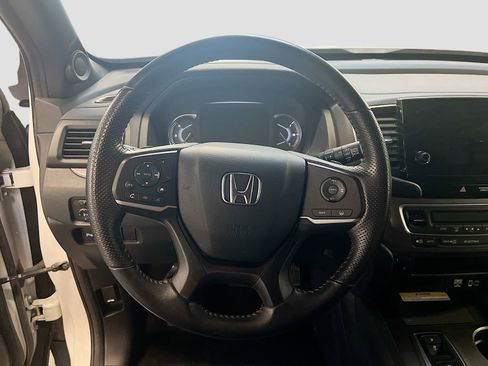 Used 2023 Honda Passport EX-L image 11