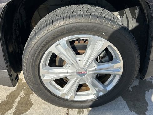 Used 2016 GMC Terrain SLT w/ Open Road Package image 18