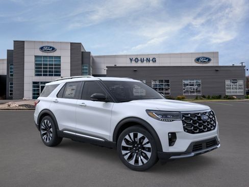 New 2026 Ford Explorer Platinum w/ LUX Leather Package AWD/4WD image 7