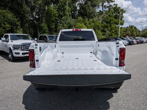 New 2026 RAM 3500 Tradesman AWD/4WD image 12