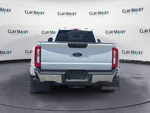 Used 2024 Ford F350 XLT AWD/4WD image 4