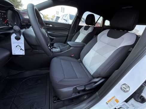 New 2026 Chevrolet Trax RS FWD image 18