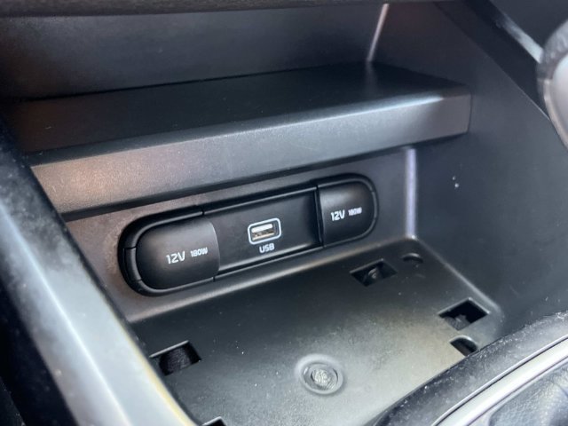 Used 2022 Kia Soul LX FWD image 31