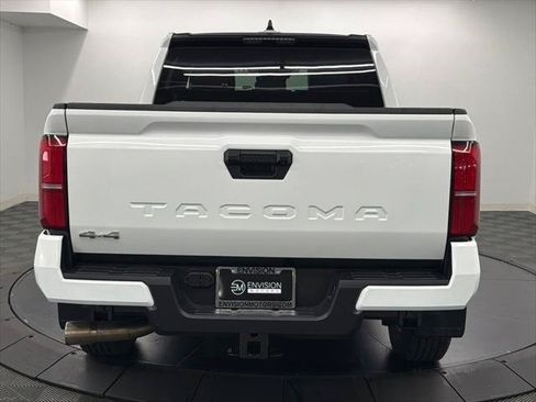 Certified 2026 Toyota Tacoma SR5 AWD/4WD image 11
