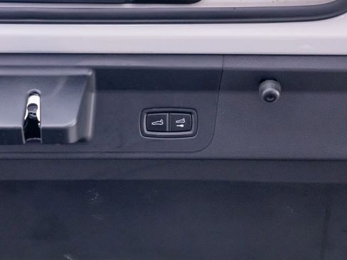 Used 2023 Porsche Panamera Turbo S w/ Assistance Package image 31