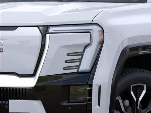 New 2026 GMC Sierra EV Denali AWD/4WD image 10