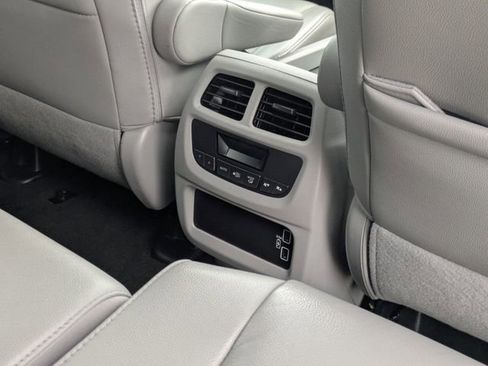 Used 2022 Honda Pilot Special Edition image 32