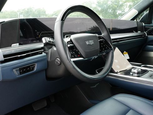 New 2025 Cadillac Escalade IQ Sport 2 image 15