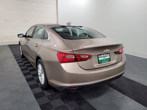 Used 2018 Chevrolet Malibu LT w/ Driver Confidence Package FWD image 5