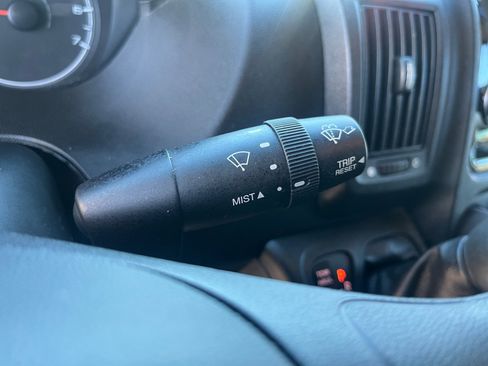 Used 2014 RAM ProMaster 2500 w/ Interior Convenience Group image 11