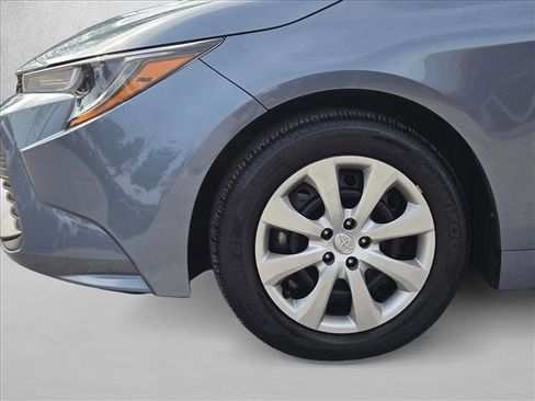Used 2024 Toyota Corolla LE FWD image 9