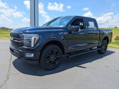Used 2025 Ford F150 Platinum w/ Equipment Group 702A High AWD/4WD image 8