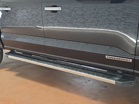 Used 2024 Ford F150 XLT w/ Mobile Office Package image 11