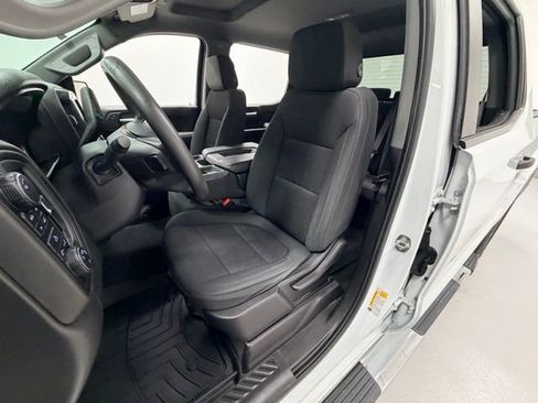 Certified 2021 Chevrolet Silverado 1500 Custom w/ Custom Max Trailering Package image 9