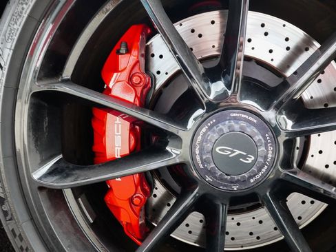 Used 2014 Porsche 911 GT3 RWD image 15