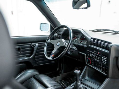 Used 1990 BMW M3 Coupe RWD image 68