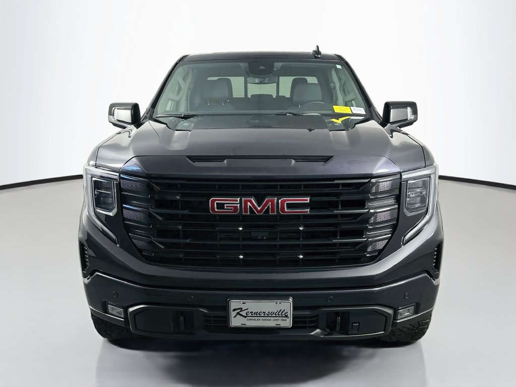 Used 2025 GMC Sierra 1500 Elevation w/ Elevation Premium Package AWD/4WD image 2