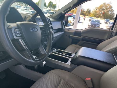 Used 2020 Ford F150 XLT image 10
