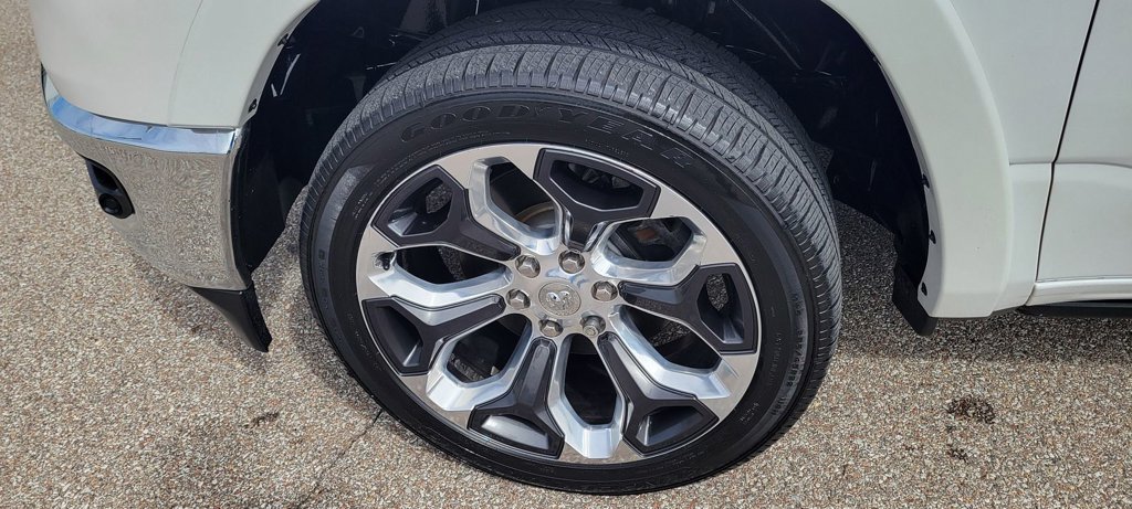 Used 2021 RAM 1500 Limited AWD/4WD image 7