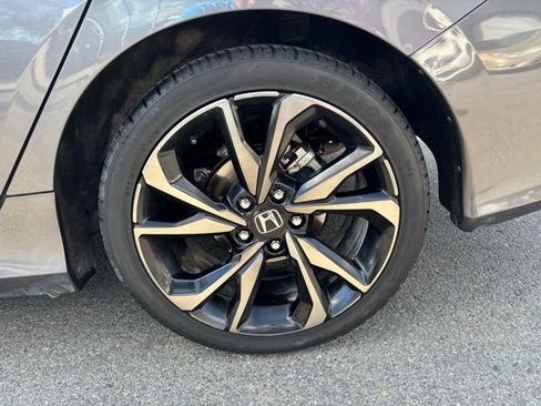 Used 2019 Honda Civic Sport image 29
