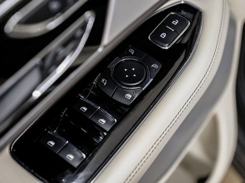 Used 2022 Lincoln Navigator Black Label image 49