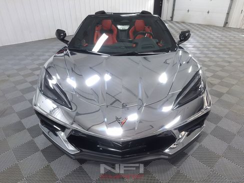 Used 2024 Chevrolet Corvette Stingray Premium Conv w/ Z51 Performance Package RWD image 7