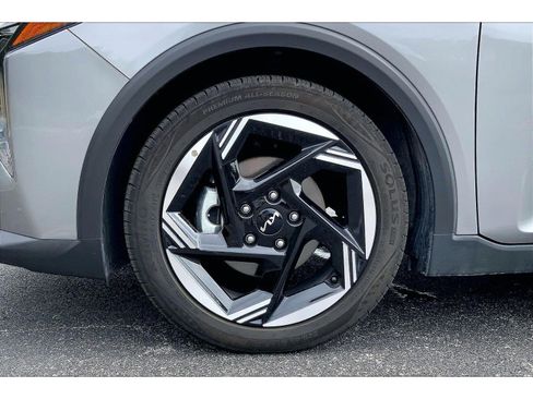 Used 2025 Kia K4 EX FWD image 8
