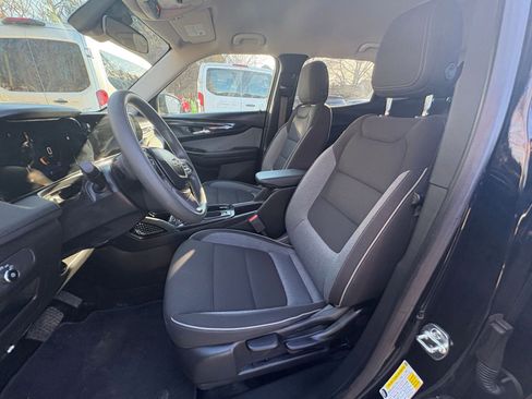 Used 2025 Chevrolet TrailBlazer LT image 22