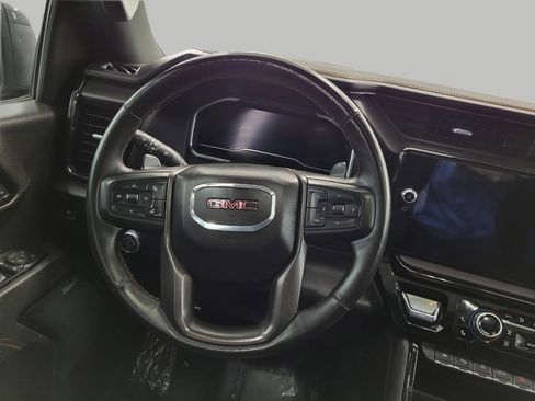 Used 2025 GMC Sierra 1500 AT4 w/ AT4 Preferred Package AWD/4WD image 6