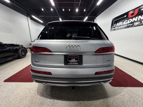 Used 2020 Audi Q7 3.0T Prestige w/ Prestige Package AWD/4WD image 11
