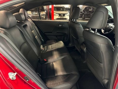 Used 2017 Honda Accord Sport Special Edition image 33