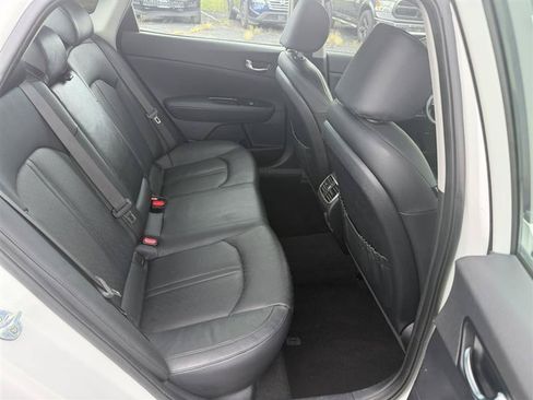 Used 2017 Kia Optima EX FWD image 26