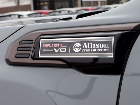 Used 2024 GMC Sierra 2500 AT4X image 33